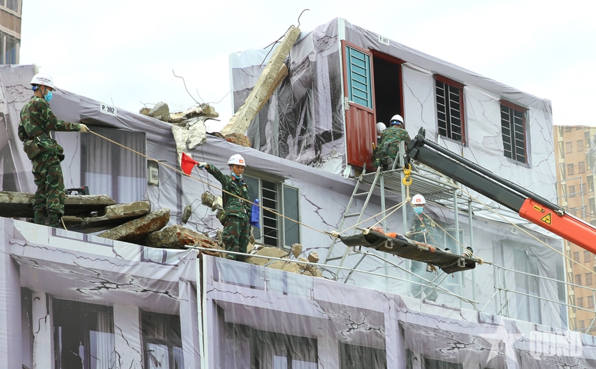 Gallery - 	Nâng cao phối hợp trong xử trí các tình huống khẩn cấp về y tế - image 5